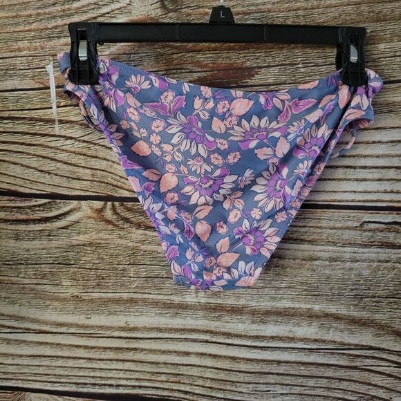 "Hot water " Woman's bikini Bottoms Size: medium Multicolored NWT - Picture 3 of 7